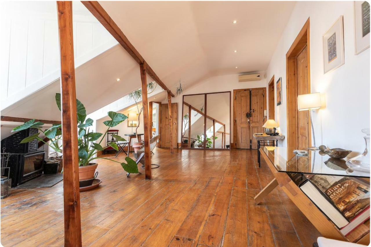 Charming Central Sunny Penthouse Lisbona Esterno foto